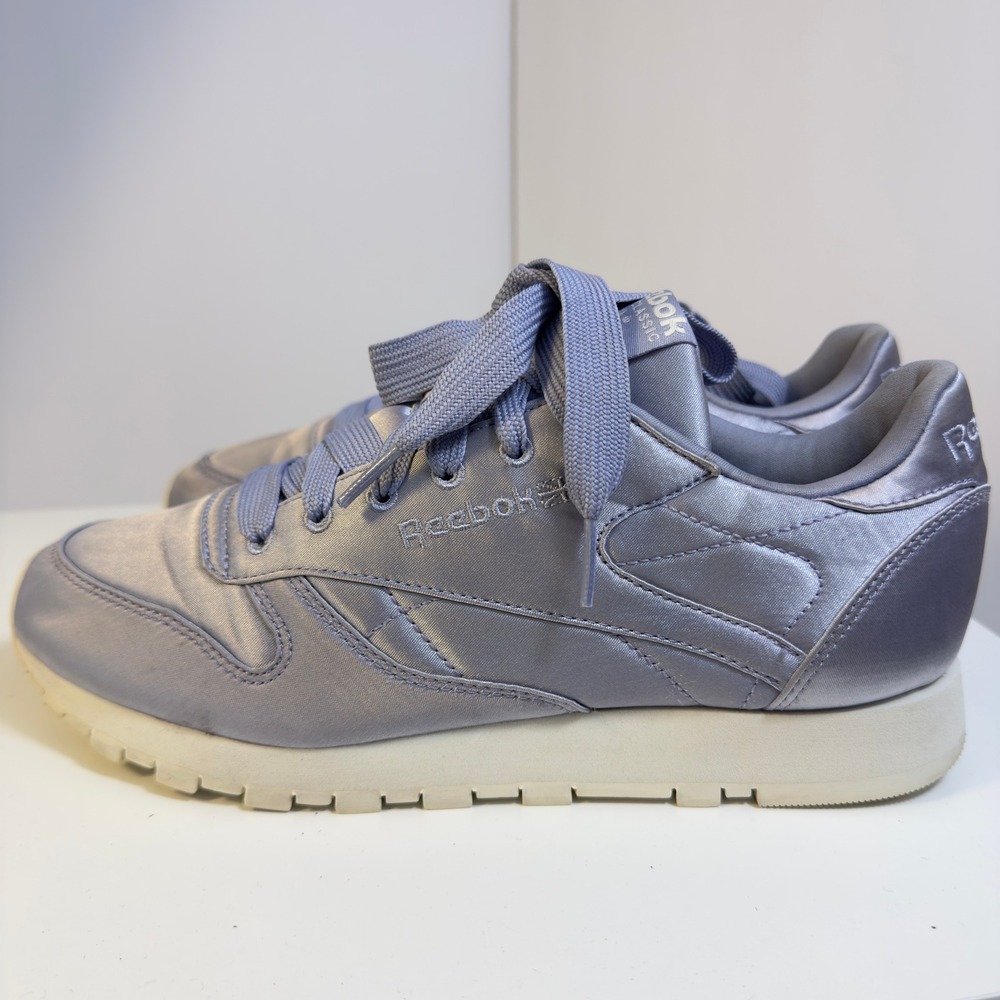 Reebok Classic Leather Satin Women's Size 8 Periwinkle Purple CM9801 Sneakers - Picture 2 of 16